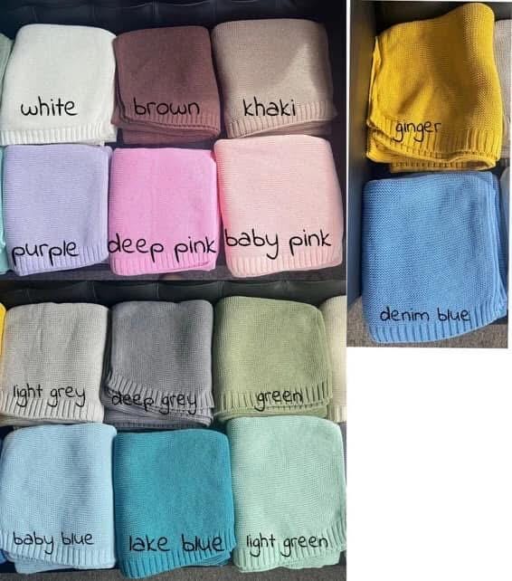 Embroidered name knitted blanket quilt with custom monogram, personalized baby blanket, baby quilt, embroidered custom blanket, cursive name
