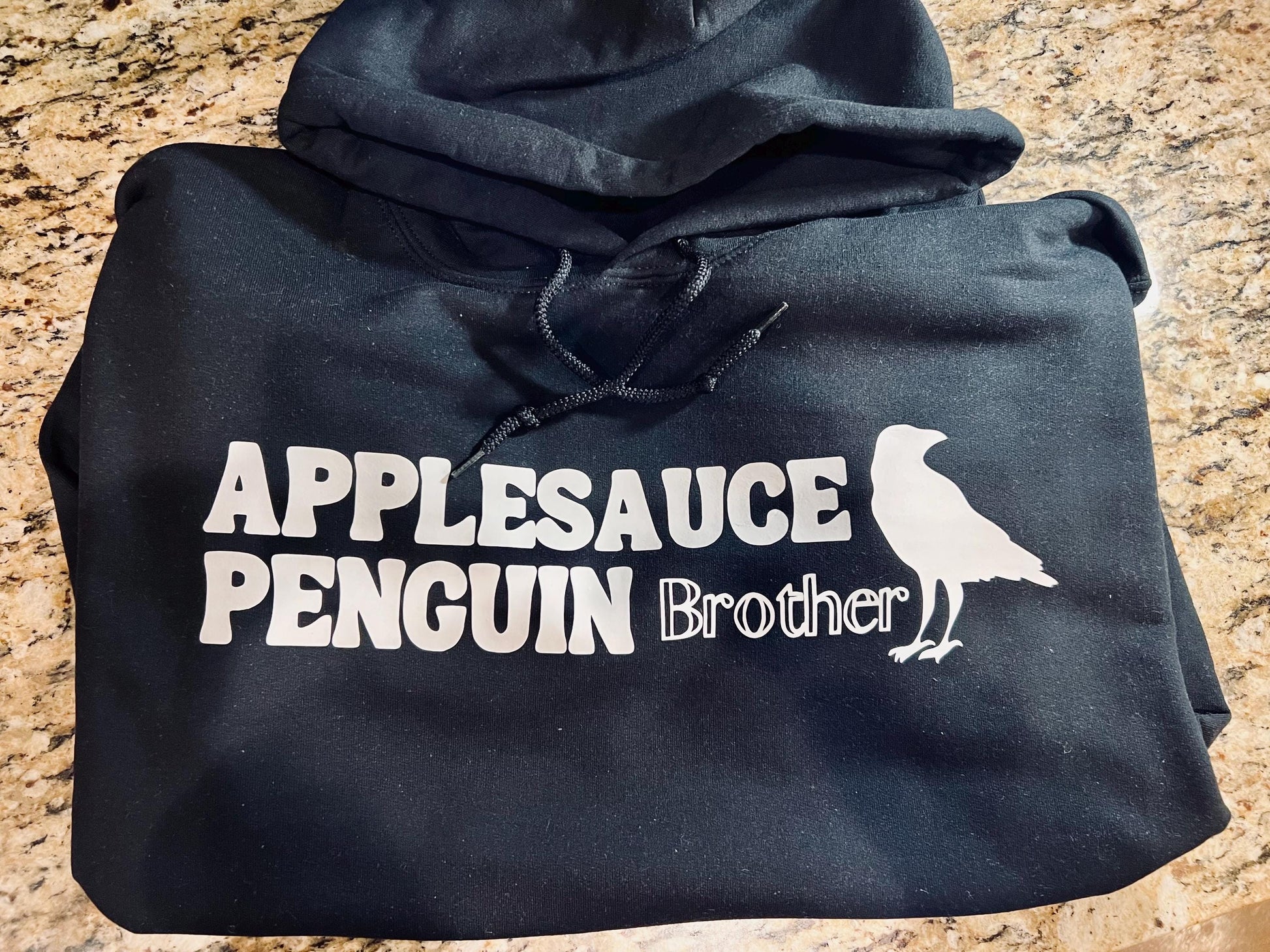 Applesauce Penguin, Brother - TVD - the vampire diaries- Damon Salvatore - Stefan Salvatore- Elena Gilbert - Bonnie Bennett - TVD series