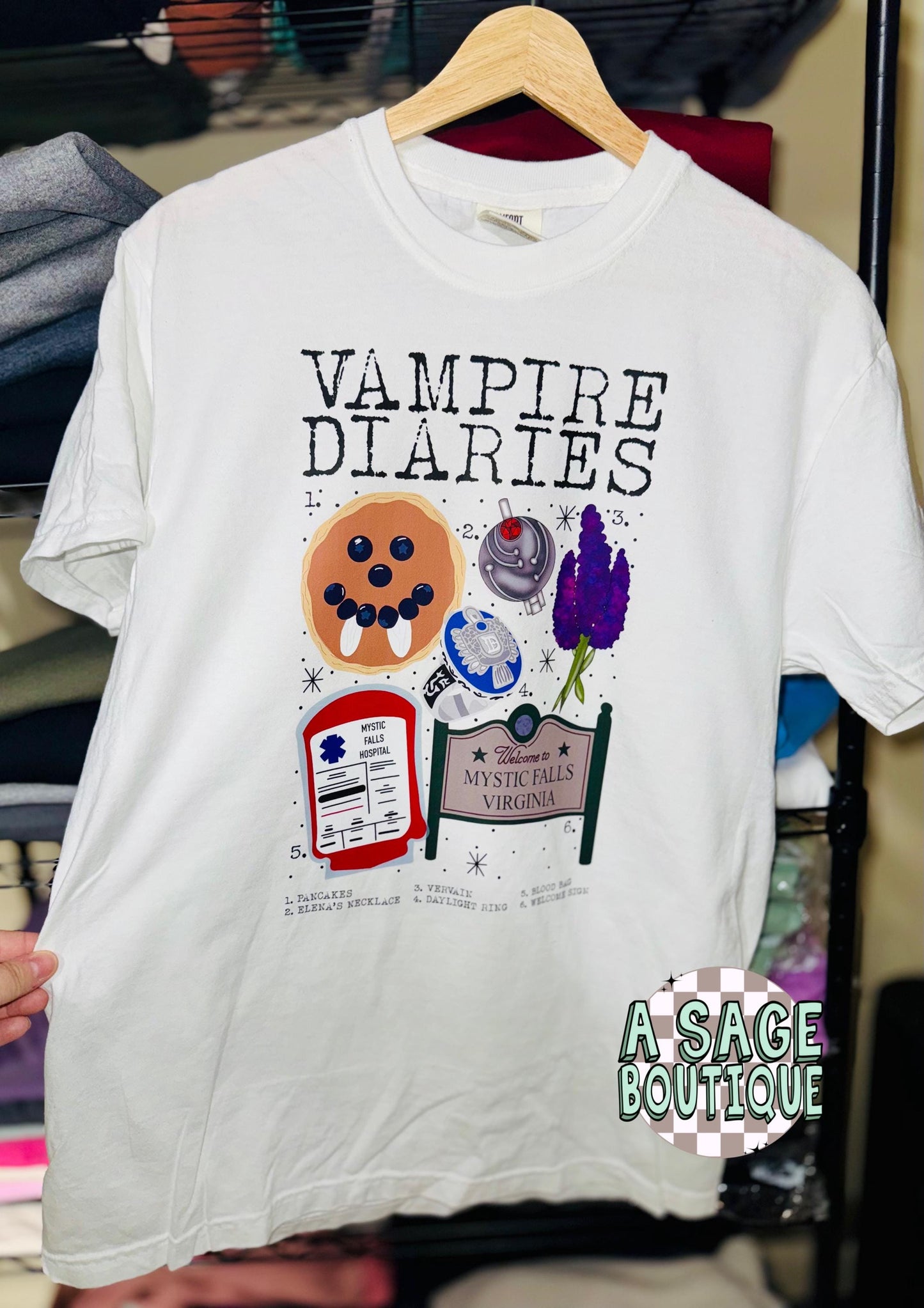The vampire diaries - TVD - Salvatore - damon Salvatore - stefan Salvatore - binge watch - tv show - tv series