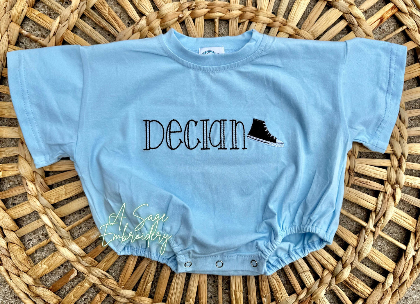 Embroidered name with sneaker, skater, converse and vans, baby boy or baby girl, embroidered name, monogram bubble romper, baby gift, shower