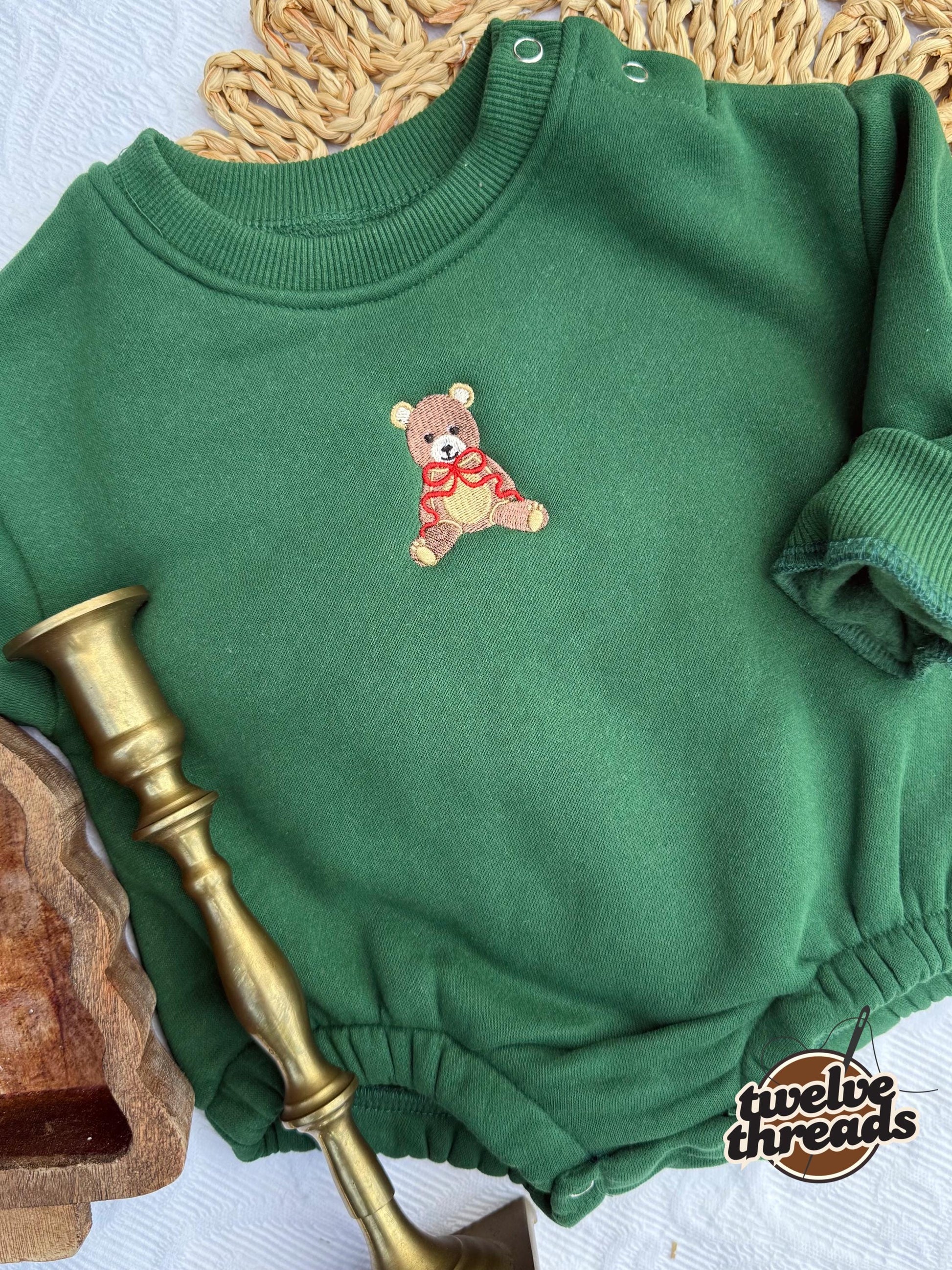Tiny teddy bear with custom bow, baby bubble romper, embroidered teddy bear, embroidery, custom bubble, kids tales, bear sweatshirt crewneck