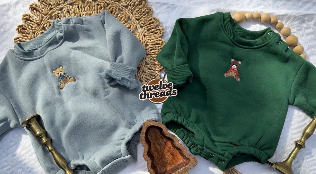 Tiny teddy bear with custom bow, baby bubble romper, embroidered teddy bear, embroidery, custom bubble, kids tales, bear sweatshirt crewneck