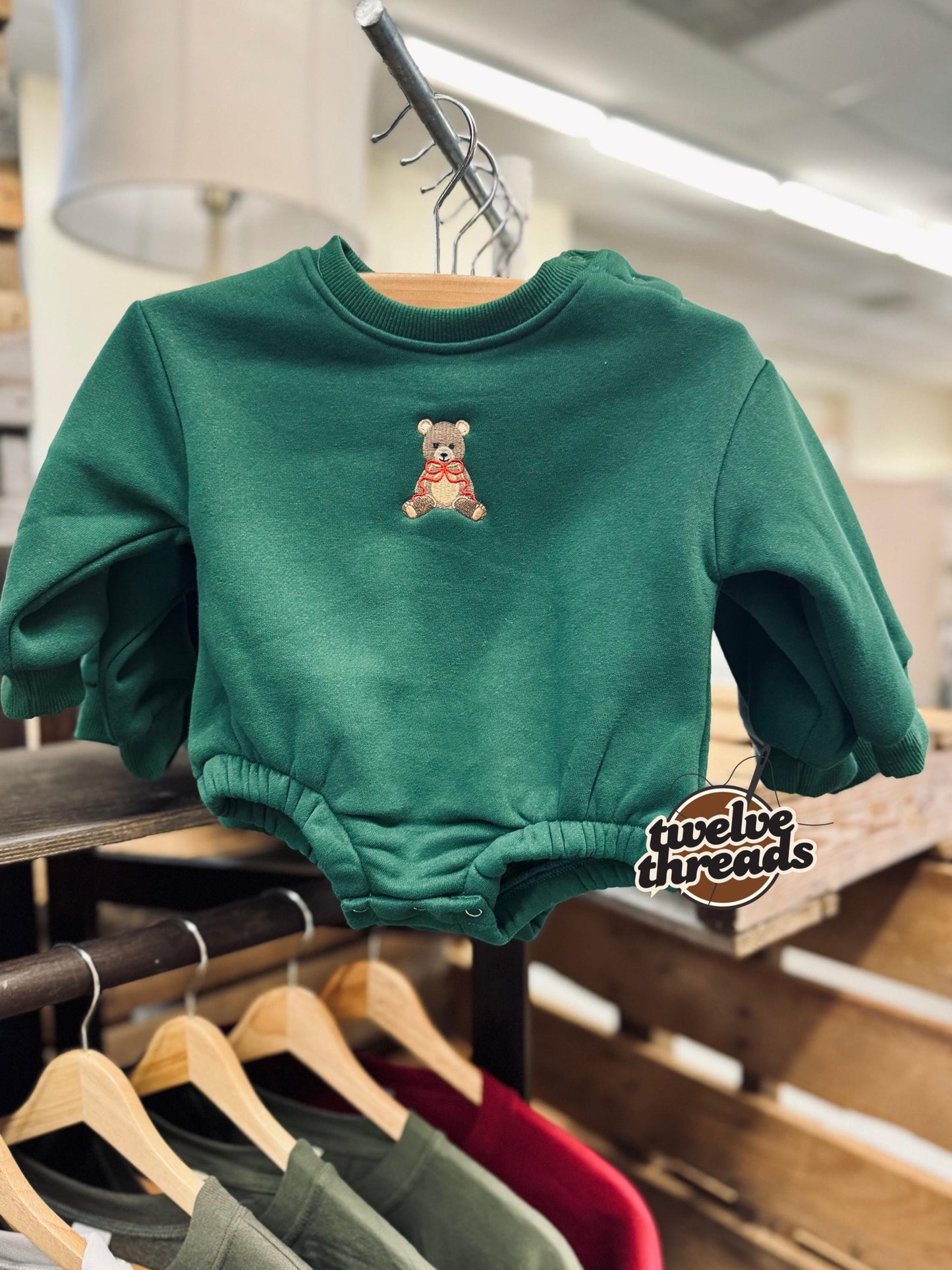 Tiny teddy bear with custom bow, baby bubble romper, embroidered teddy bear, embroidery, custom bubble, kids tales, bear sweatshirt crewneck