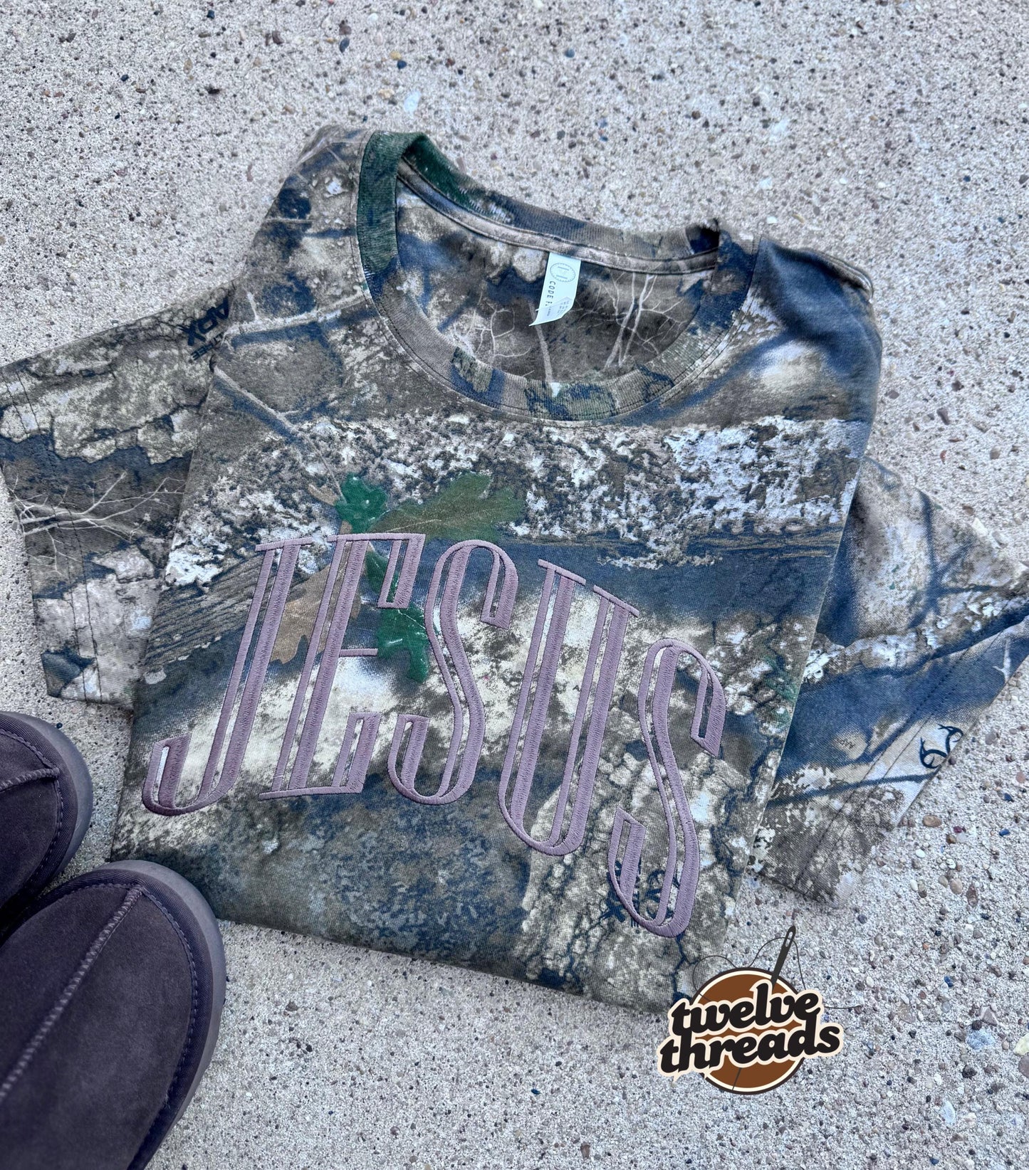 Embroidered camo custom name, t shirt or sweatshirt or hoodie, camo trending, array name, embroidery, camouflage embroidery, sweatshirt