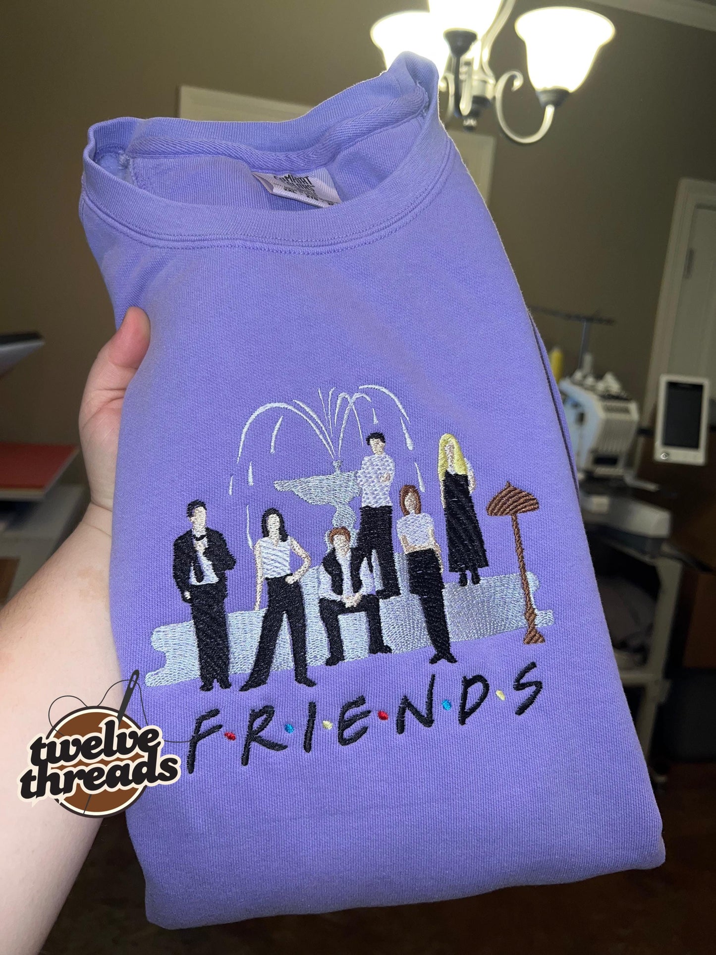 tv series - binge watch - television show - frends - pivot - Joey - Chandler - Monica - Rachel - phoebe - Ross - favorite show - favorite tv